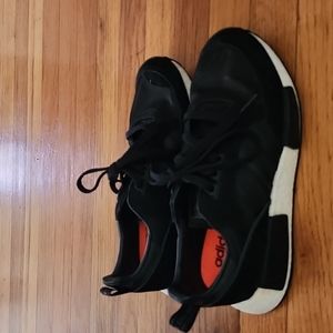 Adidas Boston NMD Size 7 Men 9 Women Worn 1x